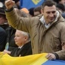 Владимир Кличко остановил и развернул трактор в центре Киева