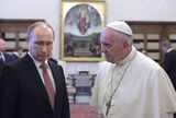 Bloomberg о подробностях встречи Папы Римского с Владимиром Путиным