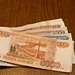 Россиян могут обязать платить алименты неработающим бывшим супругам с детьми