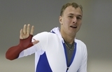 Кулижников выиграл дистанцию 1000 метров на этапе Кубке мира