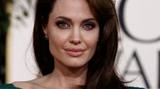 Мусульмане обвинили Джоли в неуважении за выход к беженцам без элемента нижнего белья