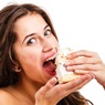 Диетологи развеяли миф о том, что мороженое и торты опасны для фигуры