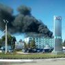 Жители Зеленодольска сняли на видео пожар в цеху завода POZIS
