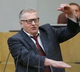 Жириновский предложил вдвое сократить число депутатов и их зарплаты