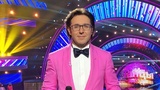 Малахова высмеяли за появление в шоу "Танцы со звездами" в женской блузке