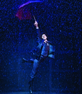 Мюзикл «Поющие под дождем» едет в Москву