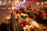 На прощание с Борисом Немцовом уже пришли сотни человек (ФОТО)