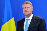 Президента Румынии оштрафовали почти на 500 тыс. евро за слово "уголовники"