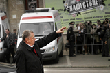 Жириновский связал вместе губернатора, Сноудена и мигрантов